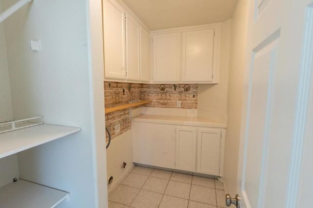 441 Adrian Court, Hollister, CA 95023