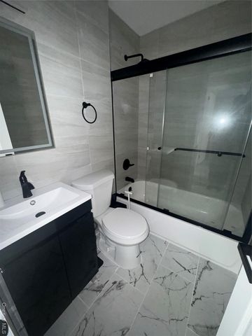 674 Winthrop Drive, Uniondale, NY 11553