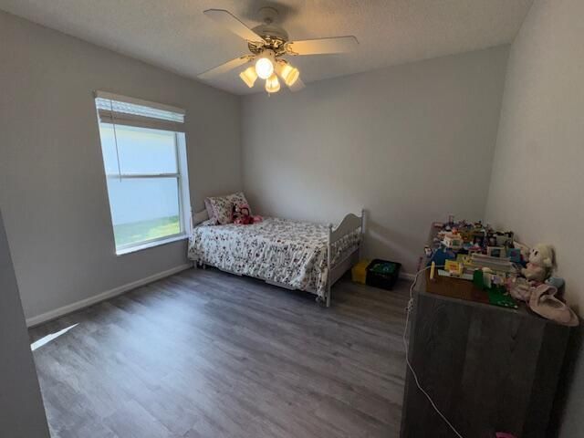 1883 Oak Berry Circle, Wellington, FL 33414