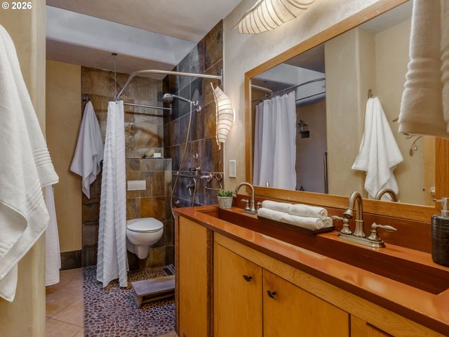 7412 N WILBUR Ave, Portland, OR 97217