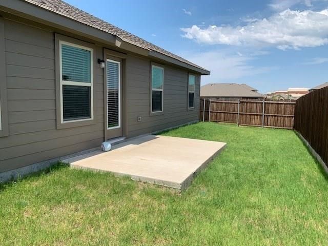 814 Rustic Meadows Trail, Princeton, TX 75407