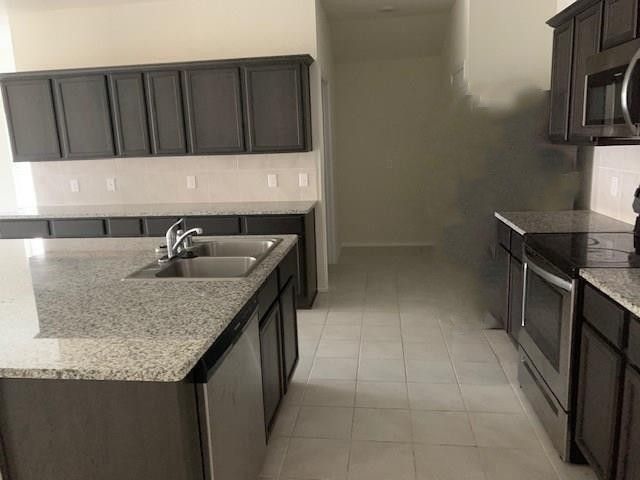 814 Rustic Meadows Trail, Princeton, TX 75407