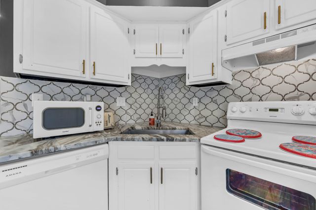 104 Carriage Pl, Clarksville, TN 37042