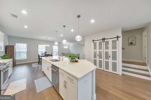 309 Hudson Way, Woodstock, GA 30189