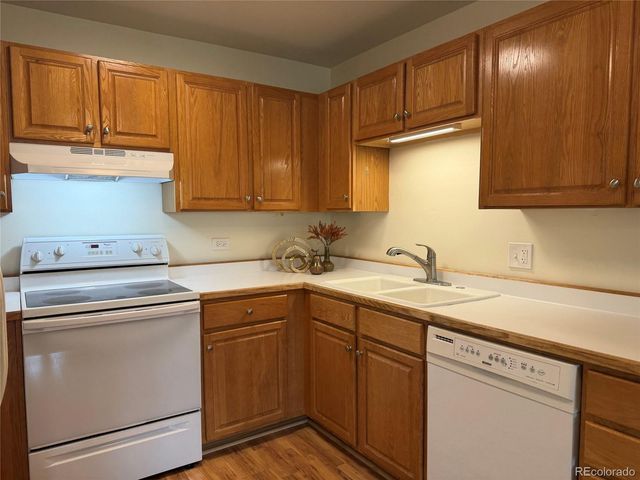 9300 E Center Avenue 2B, Denver, CO 80247