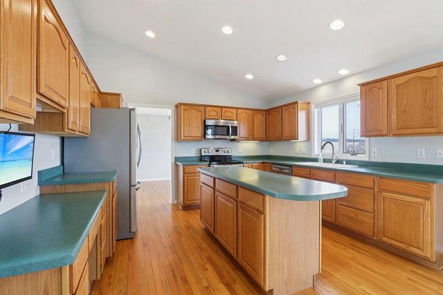 8580 Stonebrook Circle, Middleton, WI 53562