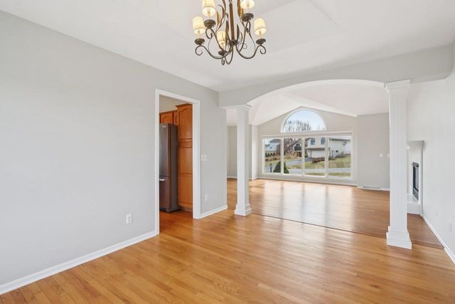 8580 Stonebrook Circle, Middleton, WI 53562