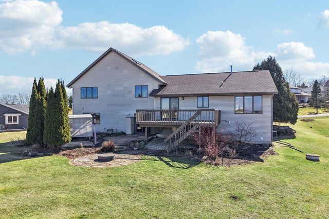 8580 Stonebrook Circle, Middleton, WI 53562