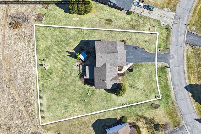 8580 Stonebrook Circle, Middleton, WI 53562