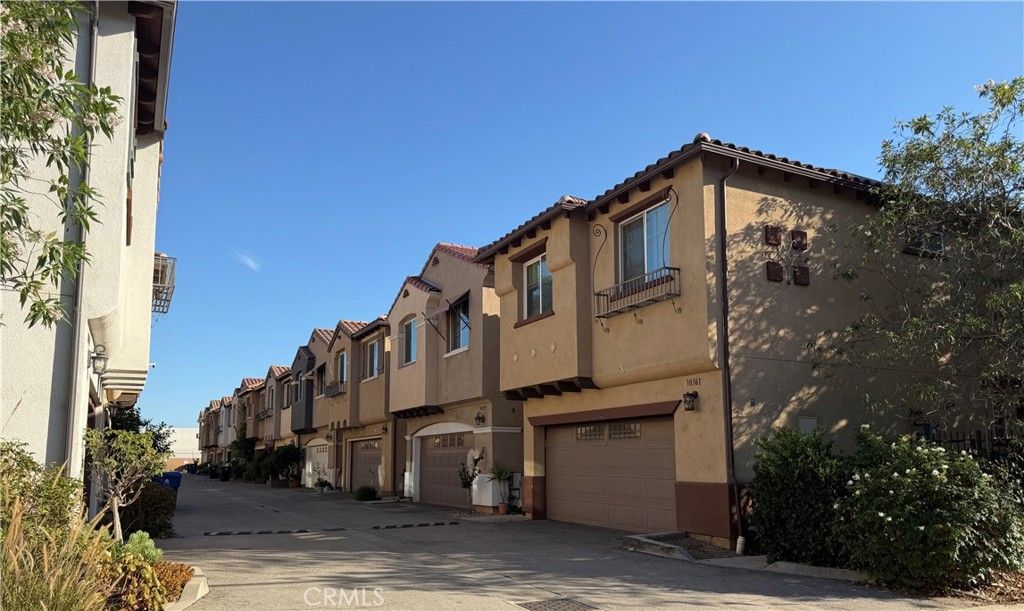 10349 Diamond Way, Pacoima, CA 91331 — photo 2