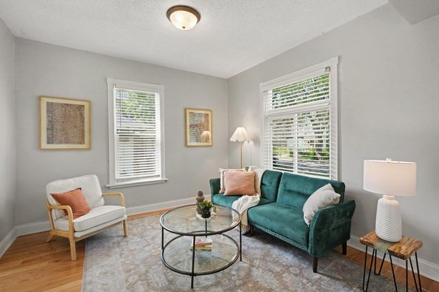 3435 Elliot Avenue, Minneapolis, MN 55407