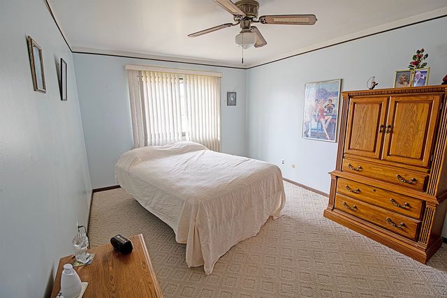 19701 Ridgemont Road, St Clair Shores, MI 48080