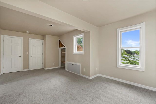2928 S 48TH STREET, Milwaukee, WI 53219