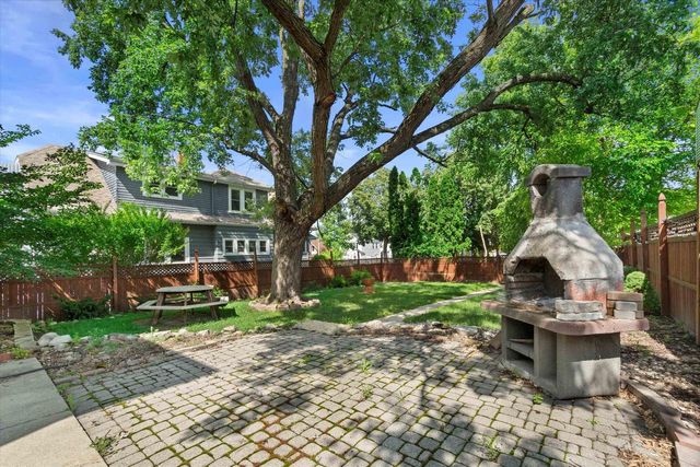2928 S 48TH STREET, Milwaukee, WI 53219