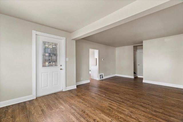 2928 S 48TH STREET, Milwaukee, WI 53219