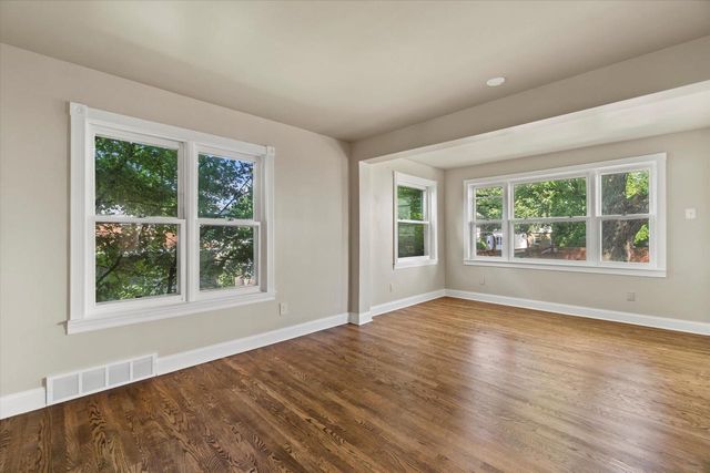 2928 S 48TH STREET, Milwaukee, WI 53219