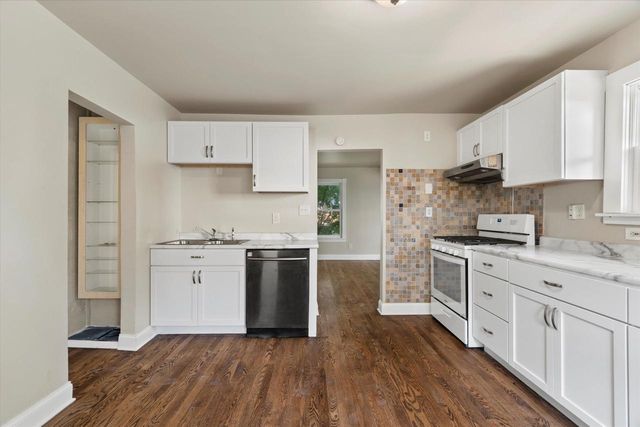 2928 S 48TH STREET, Milwaukee, WI 53219