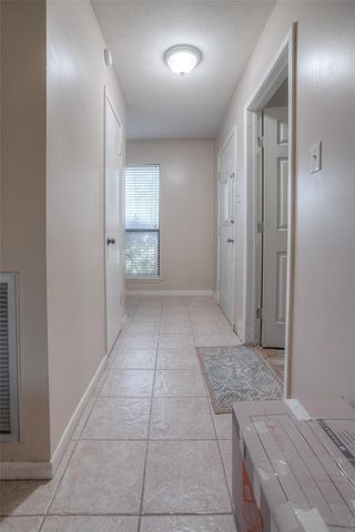 88 Wood Lodge Drive, Huntsville, TX 77320