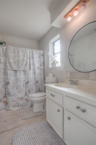 88 Wood Lodge Drive, Huntsville, TX 77320