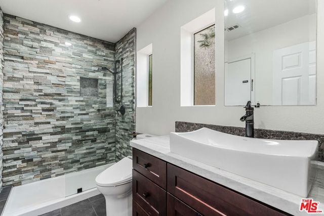 5734 Celedon, Playa Vista, CA 90094