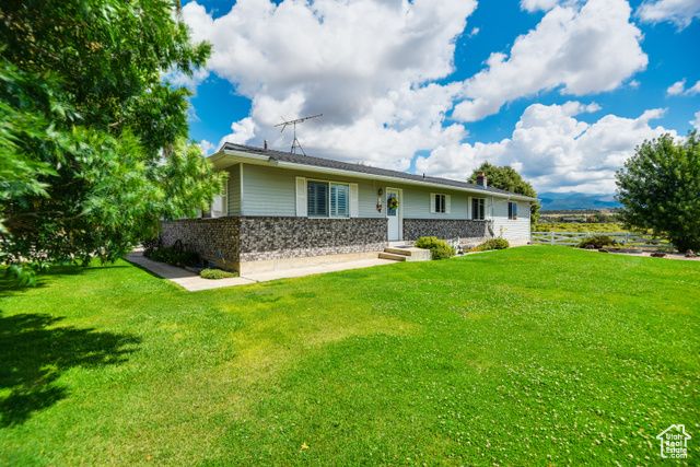 140 W 100 S, Manderfield, UT 84713