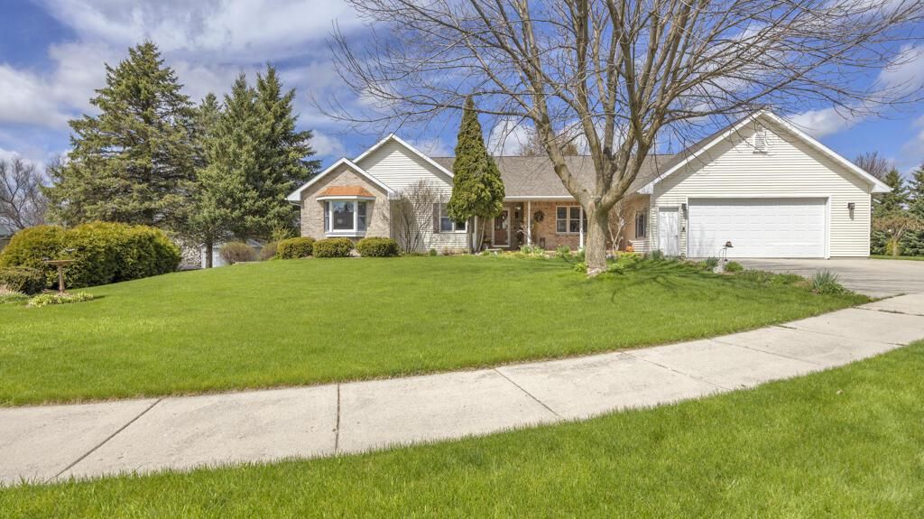 428 Sandstone TERRACE, Kiel, WI 53042