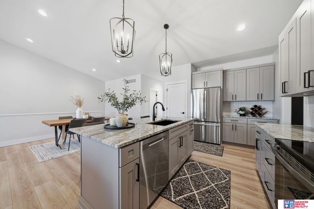 9132 Lucena Drive, Lincoln, NE 68520