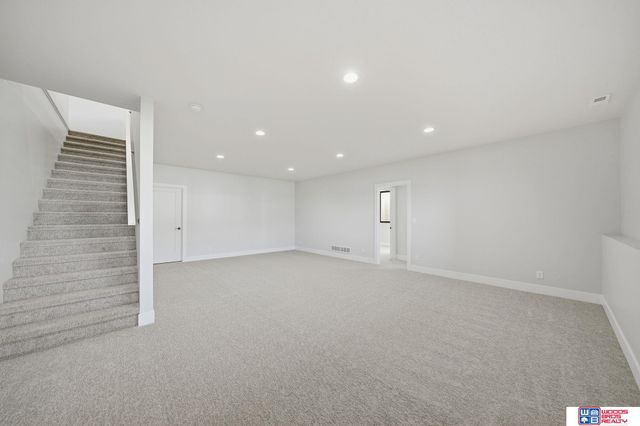 9132 Lucena Drive, Lincoln, NE 68520