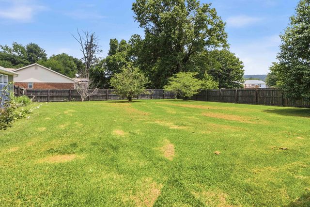 514 Brady, Berea, KY 40403