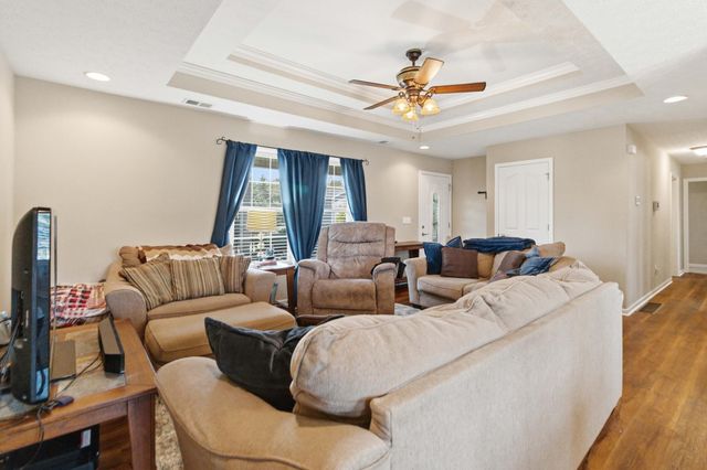 514 Brady, Berea, KY 40403