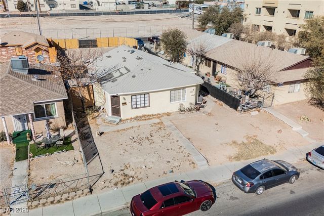 203 North 13th Street, Las Vegas, NV 89101