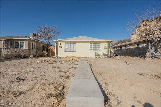 203 North 13th Street, Las Vegas, NV 89101