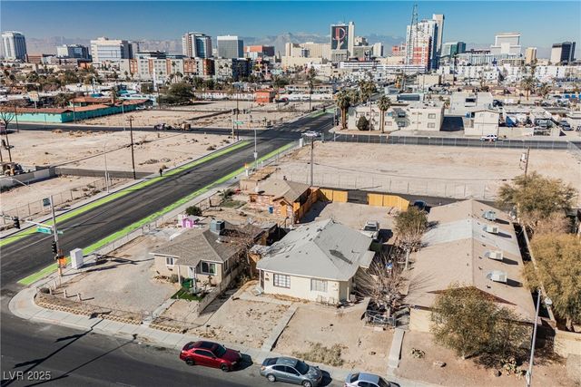 203 North 13th Street, Las Vegas, NV 89101