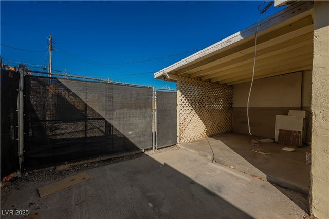 203 North 13th Street, Las Vegas, NV 89101