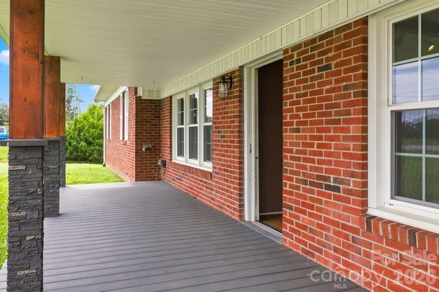 1664 Chase High Road, Forest City, NC 28043