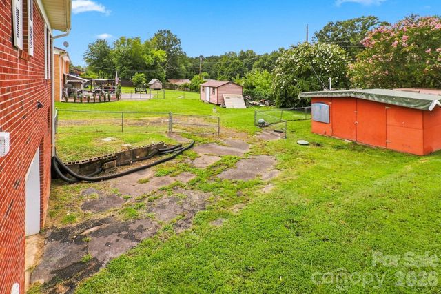 1664 Chase High Road, Forest City, NC 28043