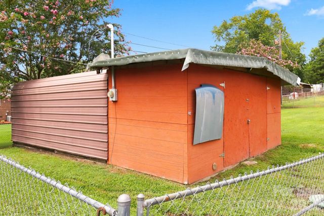 1664 Chase High Road, Forest City, NC 28043