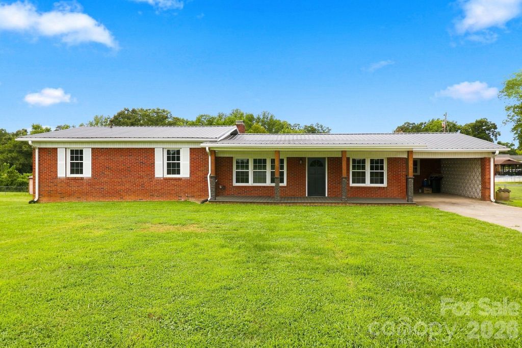1664 Chase High Road, Forest City, NC 28043