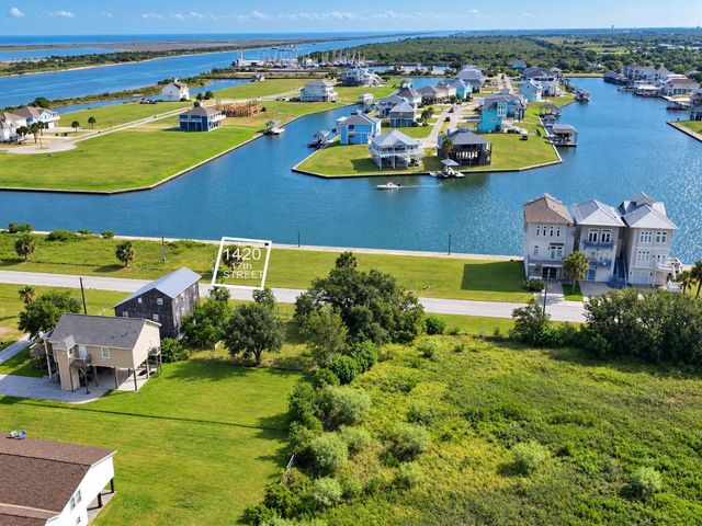 1418 17th Street, Port Bolivar, TX 77650