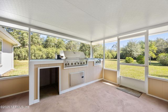 36 CURRANT Avenue, Middleburg, FL 32068