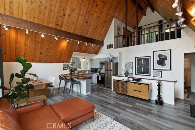 155 Birchwood, Lake Arrowhead, CA 92352