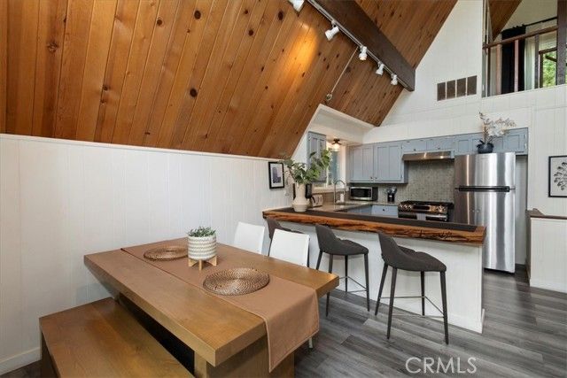 155 Birchwood, Lake Arrowhead, CA 92352