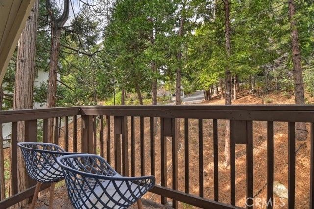 155 Birchwood, Lake Arrowhead, CA 92352