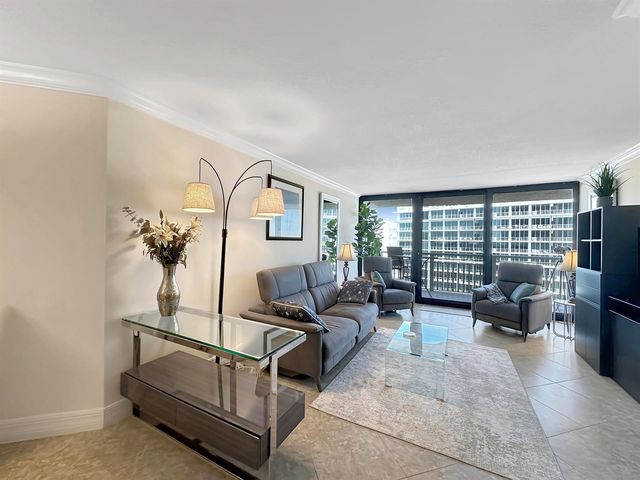 3000 N Ocean Drive 20-b, Singer Island, FL 33404