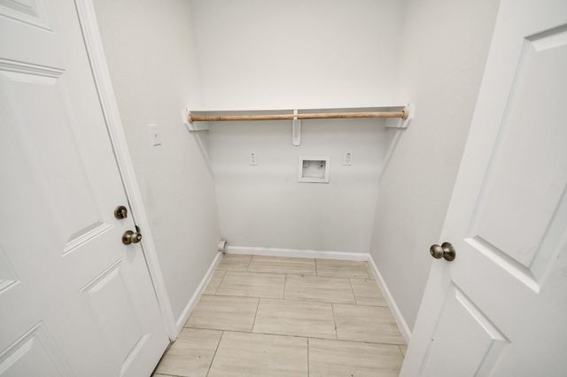 4842 Larkspur Street, Houston, TX 77033