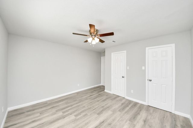 4842 Larkspur Street, Houston, TX 77033