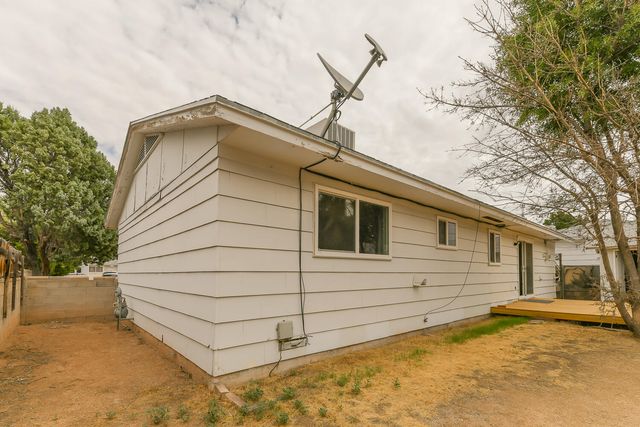 4312 Hendrix Road NE, Albuquerque, NM 87110
