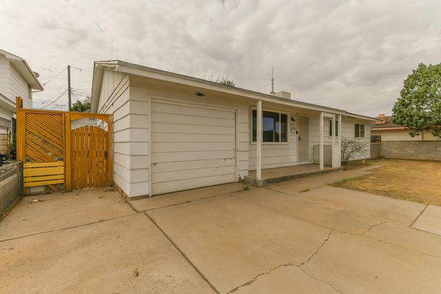 4312 Hendrix Road NE, Albuquerque, NM 87110