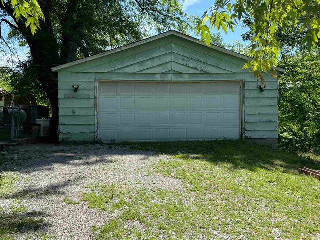6402 N Folsomville Road, Boonville, IN 47601