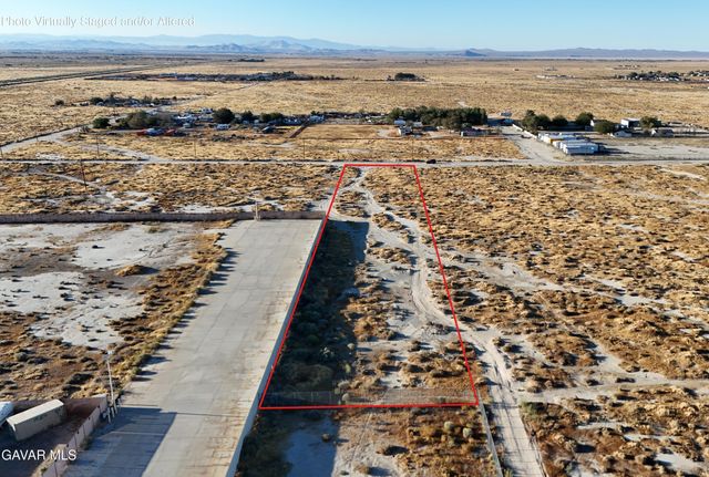 W Ave F-12, Lancaster, CA 93535